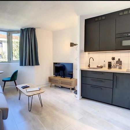 Studio Contemporain Avec Piscine Proche De La Mer คานส์ ภายนอก รูปภาพ